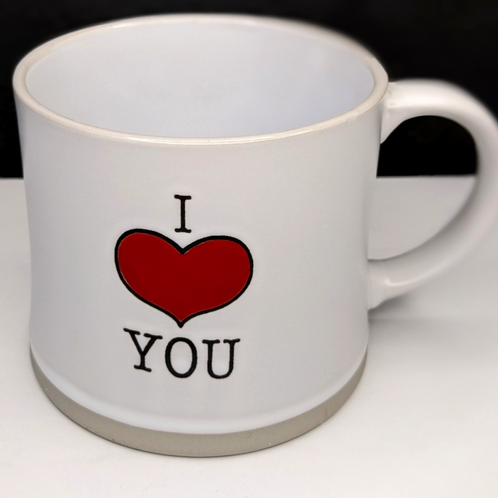 Ceramic Mug "I love you " "I heart you" Spectrum Designz
